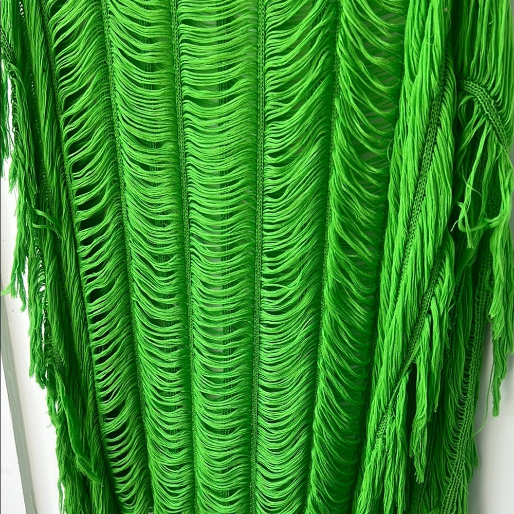 Vibrant Green Fringe Cover-Up - Picture 4 of 6